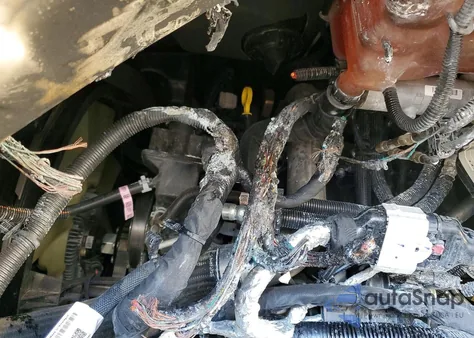 2024 GMC Sierra K3500 Denali z USA, uszkodzony, nr VIN 1GT49WEY1RF419168